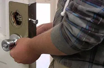 Universal Locksmith Store Cleveland, OH 216-714-0227 - 12-locks-replace