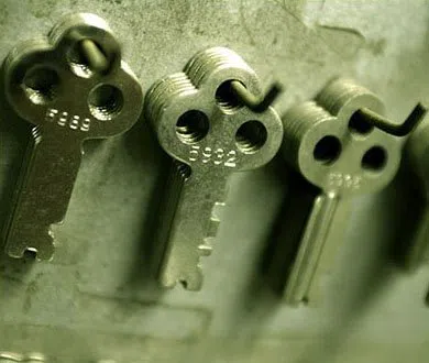 Universal Locksmith Store Cleveland, OH 216-714-0227 - 3-Locksmith-key-service