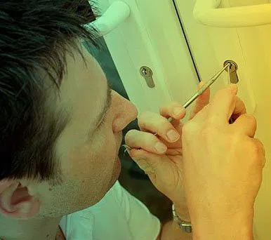 Universal Locksmith Store Cleveland, OH 216-714-0227 - 5-Locksmith-around-Me